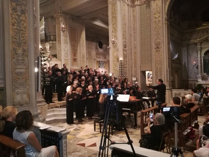 Il 26 e il 28 giugno i concerti del coro Musica Nova a Sanremo e a Imperia Il 26 e il 28 giugno i concerti del coro Musica Nova a Sanremo e a Imperia