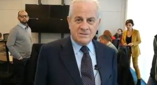 Imperia: terminata l'allerta, Scajola "Contributi per i muretti crollati, ma privati mettano in sicurezza le loro proprietà (video) Imperia: terminata l'allerta, Scajola "Contributi per i muretti crollati, ma privati mettano in sicurezza le loro proprietà (video)