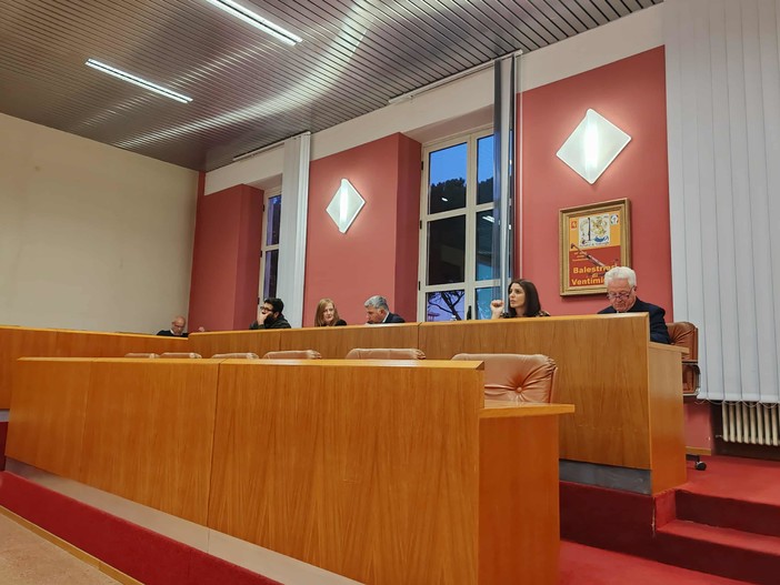 Ventimiglia, revoca dell'incarico a Martinetto. Scullino: "Un sindaco forte risponde con i fatti, non con le punizioni"