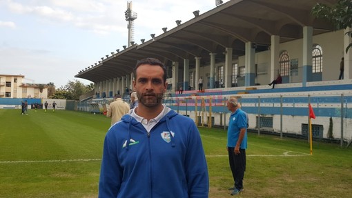 Nicola Ascoli, allenatore della Sanremese Nicola Ascoli, allenatore della Sanremese