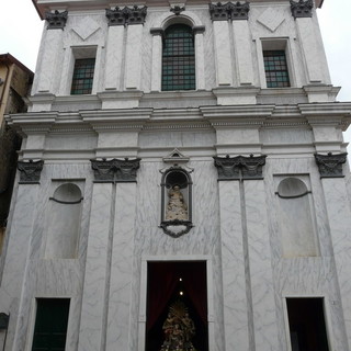 Taggia: terminata la settimana dedicata alla copia fotografica della Sacra Sindone