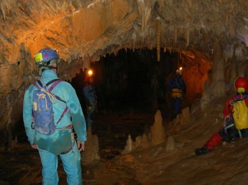 Sanremo: dal 14 marzo al via il 'XX corso di speleologia di 1° livello' del Club Alpino Italiano Sanremo: dal 14 marzo al via il 'XX corso di speleologia di 1° livello' del Club Alpino Italiano