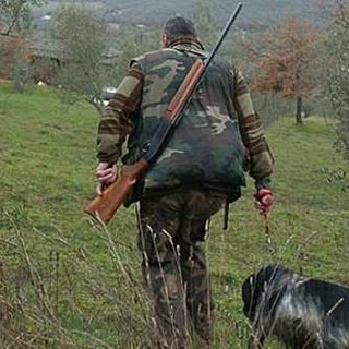 Il Tar Liguria sospende la illegittima caccia in deroga allo storno, esultano gli ambientalisti: “Smascherata l'istruttoria farlocca dell'Assessorato Regionale” Il Tar Liguria sospende la illegittima caccia in deroga allo storno, esultano gli ambientalisti: “Smascherata l'istruttoria farlocca dell'Assessorato Regionale”