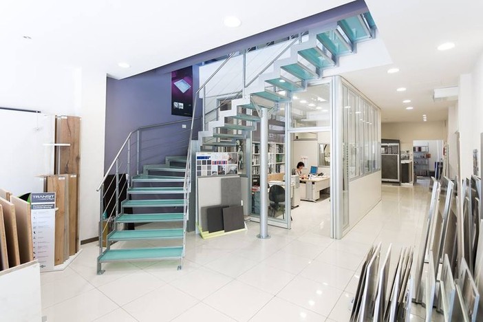 C.M.E. Tasselli di Vallecrosia: 56 anni completamente al servizio del cliente tra tradizione e innovazione C.M.E. Tasselli di Vallecrosia: 56 anni completamente al servizio del cliente tra tradizione e innovazione