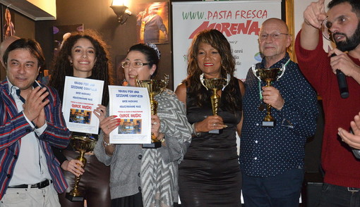 Sanremo: bagno di folla per la finale del Cantainverno 2022 al Mamely risto-pub. Ecco i vincitori