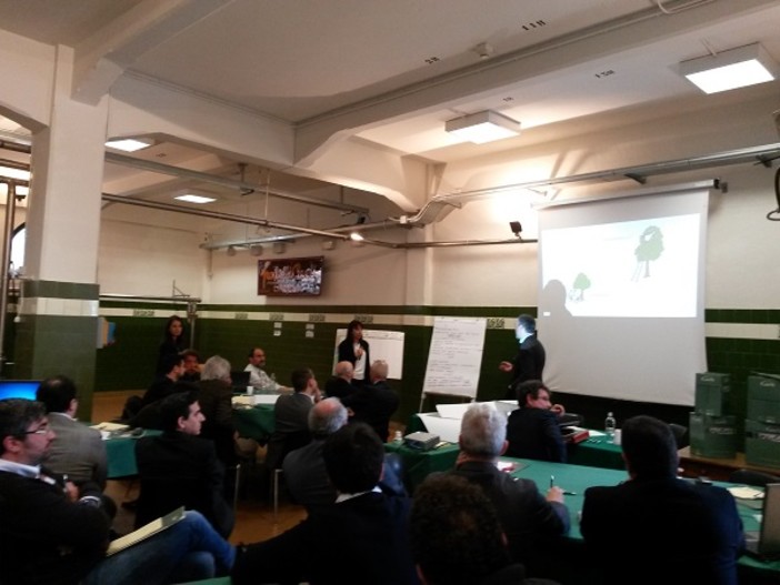 Imperia: Fratelli Carli ed eco sostenibilità. Questa mattina l'azienda ha organizzato un incontro sul tema con i propri fornitori