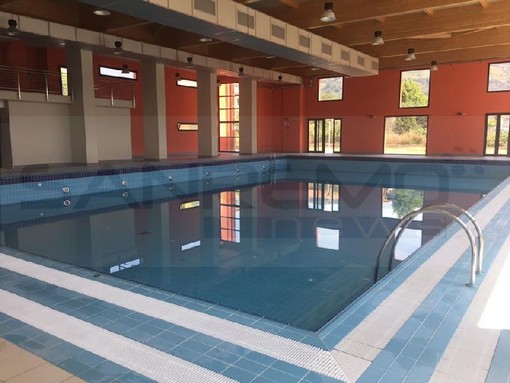Taggia: oggi la firma dell'atto notarile per la piscina, l'opera diventa ufficialmente del Comune. Sabato l'inaugurazione Taggia: oggi la firma dell'atto notarile per la piscina, l'opera diventa ufficialmente del Comune. Sabato l'inaugurazione