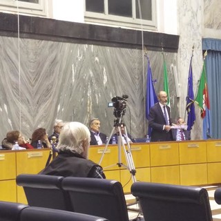 Imperia: consiglio comunale. Sui migranti la maggioranza si spacca, ma la mozione di Forza Italia, Fratelli d'Italia e Imperia Riparte non passa