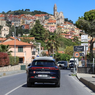 Controlli serrati dei Carabinieri: cinque denunce per guida in stato di ebbrezza e un arresto a Sanremo Controlli serrati dei Carabinieri: cinque denunce per guida in stato di ebbrezza e un arresto a Sanremo