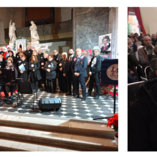 Musica, arte e tradizione: centro storico animato dal concerto di Natale del coro ANC Ventimigliese (Foto)