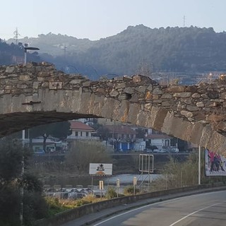 'Viaggio nelle frazioni di Imperia': visita a Castelvecchio sede del ‘Castrum Vetus Uneliae’ 'Viaggio nelle frazioni di Imperia': visita a Castelvecchio sede del ‘Castrum Vetus Uneliae’