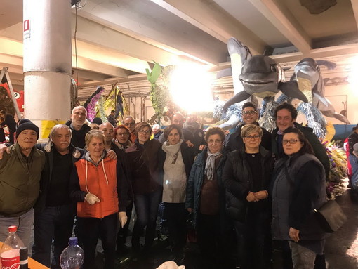 Per la sesta volta consecutiva, il carro di Isolabona alla manifestazione 'SanremoInFiore' Per la sesta volta consecutiva, il carro di Isolabona alla manifestazione 'SanremoInFiore'