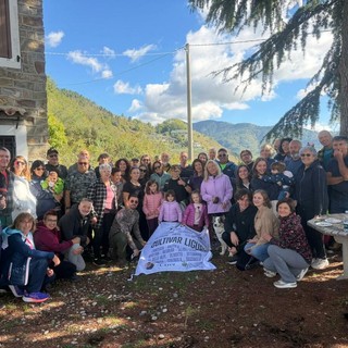 Castel Vittorio, grande successo per la decima edizione della Camminata negli Olivi