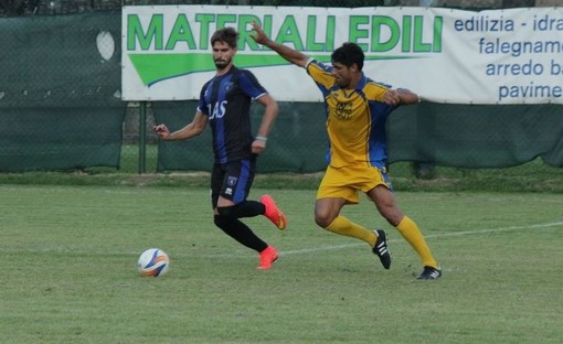 Calciomercato. La Loanesi tessera Davide Murabito