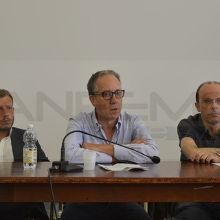 Grido d'allarme dei Sindaci della Provincia di Imperia sulla questione della sicurezza: “Siamo stufi di pagare i conti di un mobbing che ci arriva dallo Stato” Grido d'allarme dei Sindaci della Provincia di Imperia sulla questione della sicurezza: “Siamo stufi di pagare i conti di un mobbing che ci arriva dallo Stato”