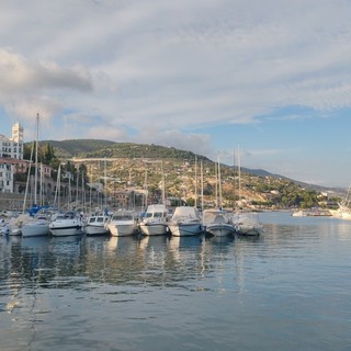 Bordighera e Villefranche, 70 anni di amicizia: al Porto un concerto dedicato alle grandi musiche del cinema