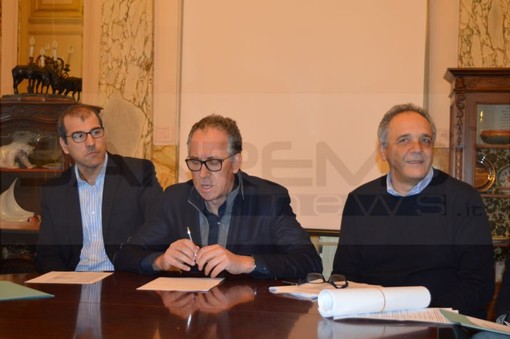 Sanremo: 8 milioni di euro per la realizzazione di lavori di interesse pubblico, resi possibili dalla vendita dell'ex Tribunale. 4,5 mln già appaltati Sanremo: 8 milioni di euro per la realizzazione di lavori di interesse pubblico, resi possibili dalla vendita dell'ex Tribunale. 4,5 mln già appaltati