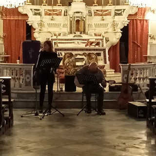Pontedassio: la musica provenzale del gruppo 'Henno de Rose' conquista il pubblico di Bestagno Pontedassio: la musica provenzale del gruppo 'Henno de Rose' conquista il pubblico di Bestagno