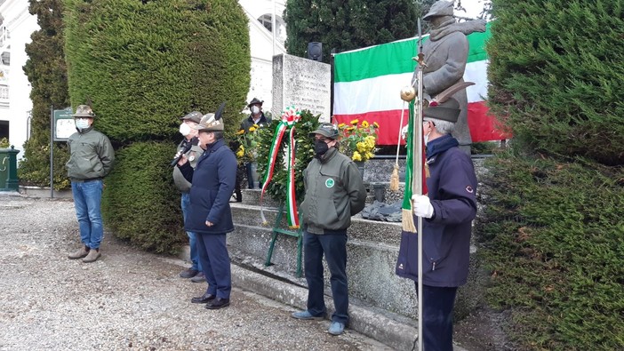 Imperia, al cimitero di Oneglia onorata la memoria degli Alpini caduti e dispersi nella Campagna di Russia (foto)