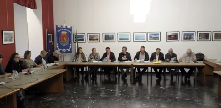 Bordighera, contributi per l'informatica e per ristrutturare la casa confiscata alla criminalità organizzata Bordighera, contributi per l'informatica e per ristrutturare la casa confiscata alla criminalità organizzata