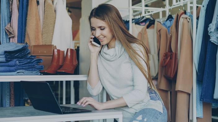 Intelligenza artificiale e e-commerce: come l'AI sta trasformando la vendita di moda online