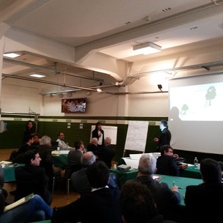 Imperia: Fratelli Carli ed eco sostenibilità. Questa mattina l'azienda ha organizzato un incontro sul tema con i propri fornitori Imperia: Fratelli Carli ed eco sostenibilità. Questa mattina l'azienda ha organizzato un incontro sul tema con i propri fornitori