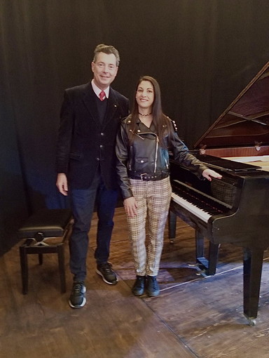 Bordighera: 'Con la Musica si può', concerto benefico della pianista Veronica Rudian Bordighera: 'Con la Musica si può', concerto benefico della pianista Veronica Rudian