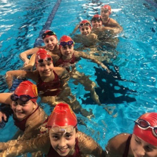 Sport acquatici. Rari Nantes Imperia, Sezione Nuoto: buone prestazioni degli Esordienti A e B alla terza Prova Regionale