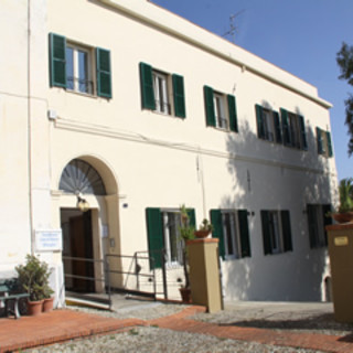 Domenica prossima la 'pet therapy' alla Rsa 'Quaglia' di Diano Castello protagonista su Rete 4