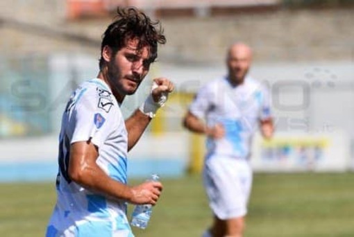 Calcio, la Sanremese si inchina al Genoa (8-1) nell'amichevole di lusso svoltasi al 'Signorini'