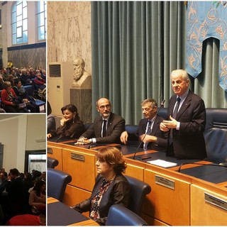 Imperia: in 400 per gli auguri di Natale del sindaco Scajola, “Tutti indispensabili per il rilancio di Imperia” Imperia: in 400 per gli auguri di Natale del sindaco Scajola, “Tutti indispensabili per il rilancio di Imperia”