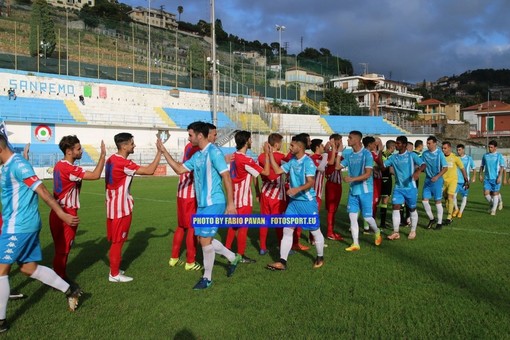 Calcio, Coppa Italia Serie D. Sanremese, obiettivo quarti di finale. Mister Ascoli non ci gira intorno: "Vogliamo passare il turno" (VIDEO) Calcio, Coppa Italia Serie D. Sanremese, obiettivo quarti di finale. Mister Ascoli non ci gira intorno: "Vogliamo passare il turno" (VIDEO)