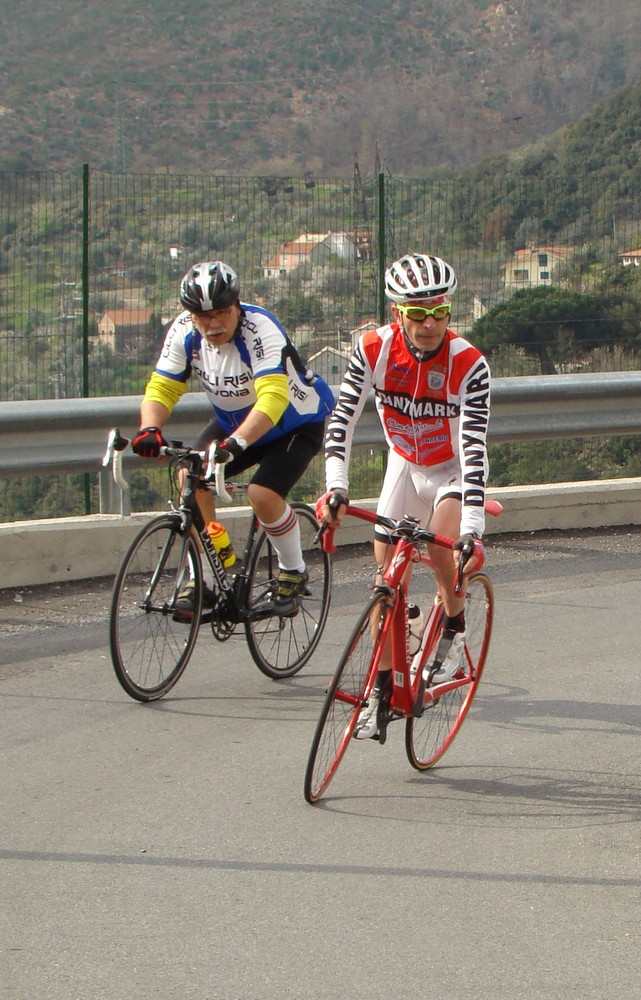 Ciclismo: ottimi i matuziani sulla difficile cicloscalata al Pilone del Moro