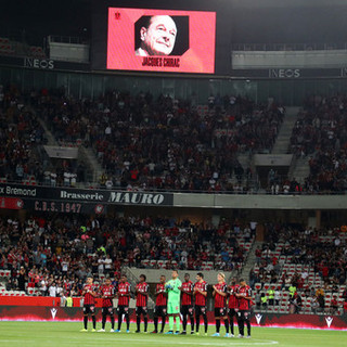 Nizza e Lille rendono omaggio a Jacques Chirac (foto tratta dal sito dell'OGC Nice)