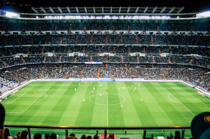 Top e flop di Champions League: le favorite per la vittoria e le squadre spacciate nei gironi Top e flop di Champions League: le favorite per la vittoria e le squadre spacciate nei gironi