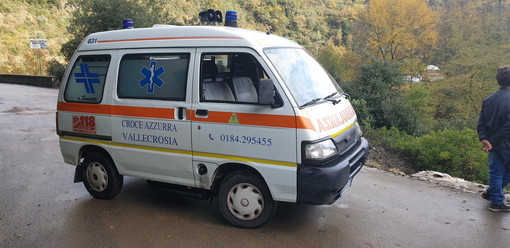 La Croce Azzurra, vicina alla comunità di Rocchetta Nervina. La cena per gli auguri di Natale sarà organizzata presso il ristornate “Lago Bin” per comprare una nuova ambulanza di soccorso