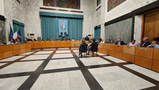 Sfogo di Scajola e polemiche la maggioranza compatta col sindaco Sfogo di Scajola e polemiche la maggioranza compatta col sindaco
