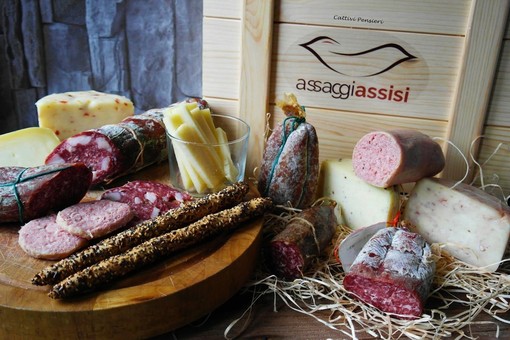 Cesto enogastronomico regalo, un regalo sempre gradito