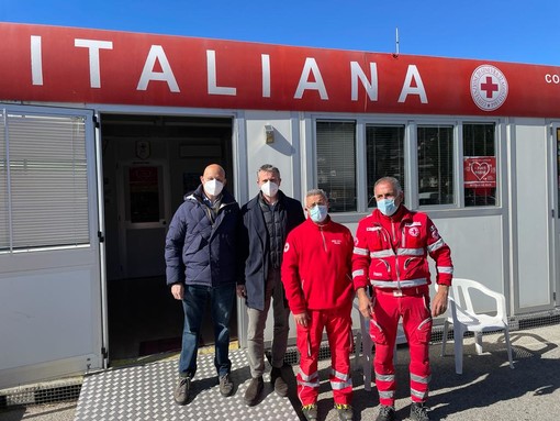 Taggia, da domani tamponi gratuiti alla sede della Croce rossa: ecco tutte le modalità Taggia, da domani tamponi gratuiti alla sede della Croce rossa: ecco tutte le modalità