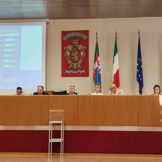 Affidamento di incarichi di studio, ricerca o consulenza esterna: Ventimiglia approva la modifica del programma triennale 2025-2027