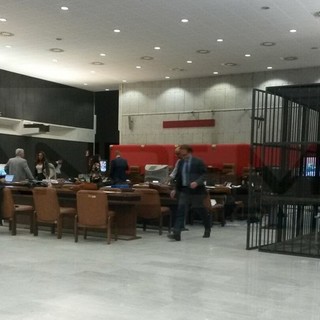 Imperia: sesso in pieno giorno in via della Repubblica. Assolto in appello uno dei due amanti