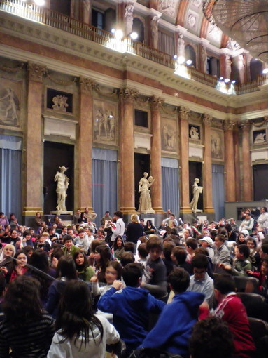 Vallecrosia: tutto pronto per le elezioni del nuovo sindaco del consiglio comunale dei ragazzi Vallecrosia: tutto pronto per le elezioni del nuovo sindaco del consiglio comunale dei ragazzi