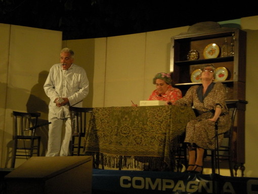 A Villa Viani protagonista venerdì sera lo Stabile di Sanremo A Villa Viani protagonista venerdì sera lo Stabile di Sanremo