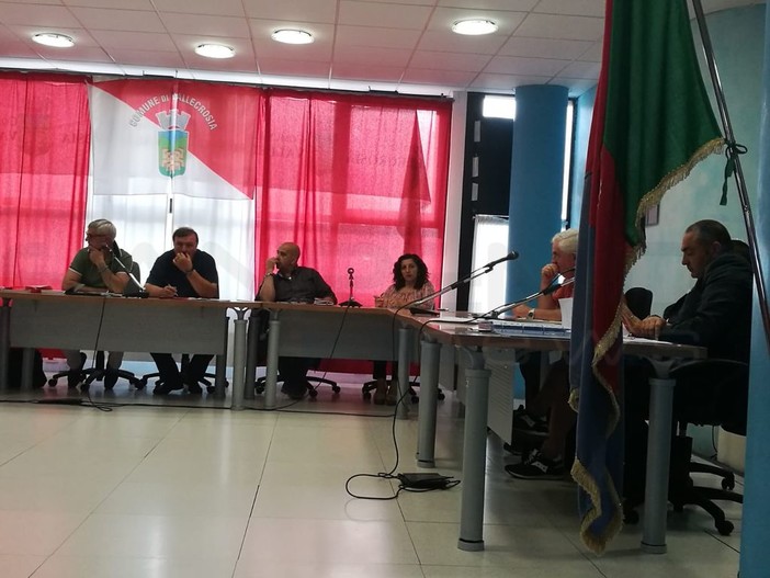 Vallecrosia: martedì prossimo torna a riunirsi il Consiglio comunale, ecco l'ordine del giorno Vallecrosia: martedì prossimo torna a riunirsi il Consiglio comunale, ecco l'ordine del giorno