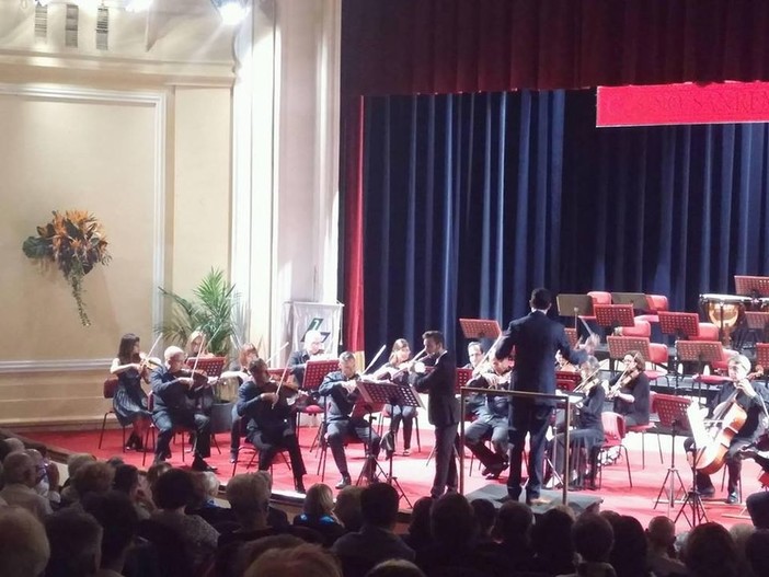 Sanremo: grande successo per il 6° Concerto di San Romolo, realizzato dal Circolo Ligustico in collaborazione con l'associazione "Amici dell'Orchestra Sinfonica Sanremo: grande successo per il 6° Concerto di San Romolo, realizzato dal Circolo Ligustico in collaborazione con l'associazione "Amici dell'Orchestra Sinfonica