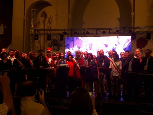Carmagnola, Peperò 2017 partito con un bagno di folla