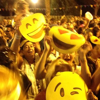 Artisti da strada, ballerine brasiliane, musica e divertimento: torna il 'Carnevale estivo di Sasso' (Foto) Artisti da strada, ballerine brasiliane, musica e divertimento: torna il 'Carnevale estivo di Sasso' (Foto)