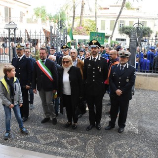 Bordighera: celebrazioni della Giornata dell’Unità Nazionale e delle Forze Armate del 4 novembre. Corteo e messa solenne (Foto)