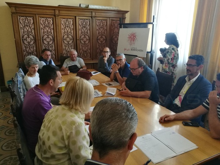 Bordighera: diritto di superficie a favore dell’Asl per la costruzione del PalaSalute, lunga discussione in Commissione Affari Generali, la minoranza chiede maggiori garanzie Bordighera: diritto di superficie a favore dell’Asl per la costruzione del PalaSalute, lunga discussione in Commissione Affari Generali, la minoranza chiede maggiori garanzie