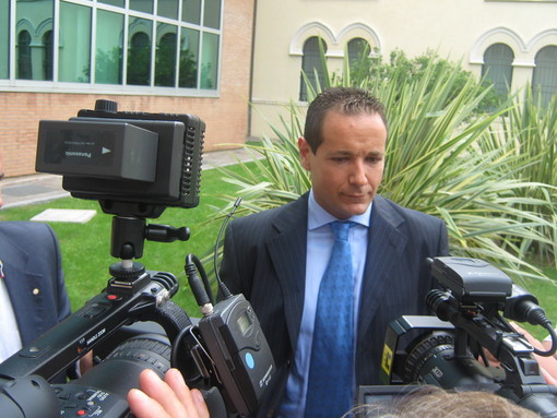 il medico legale perito della difesa di Arrigo Claude Orengo Maglione il medico legale perito della difesa di Arrigo Claude Orengo Maglione